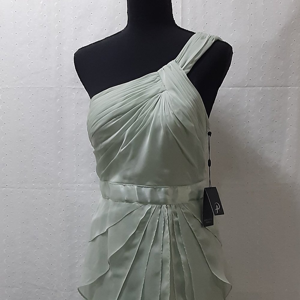 Adrianna Papell/NEW WITH TAGS/Mini dress